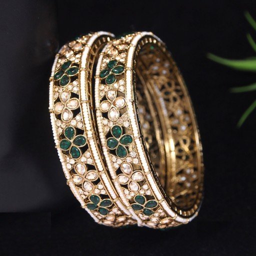 Pretty Polki Bangles