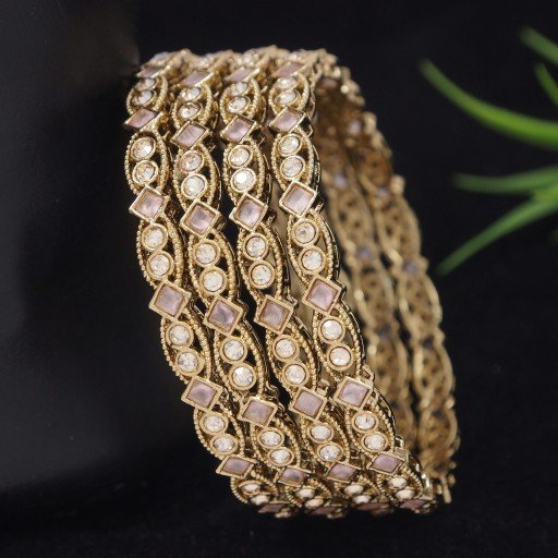 Resplendent Polki Bangles