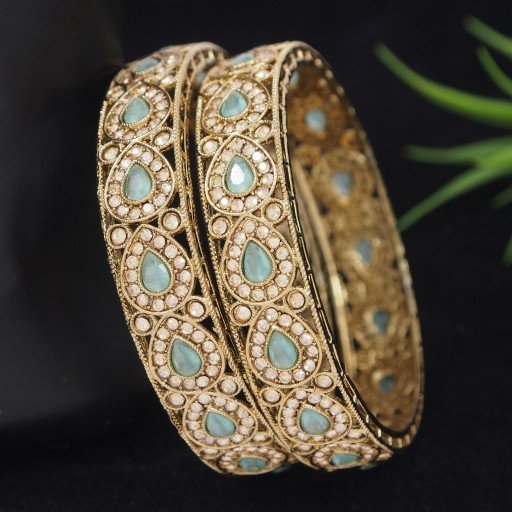 Alluring Polki Bangles