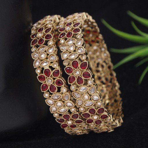 Exclusive Polki Bangles