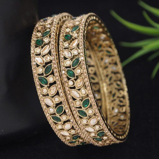 Pretty Polki Bangles