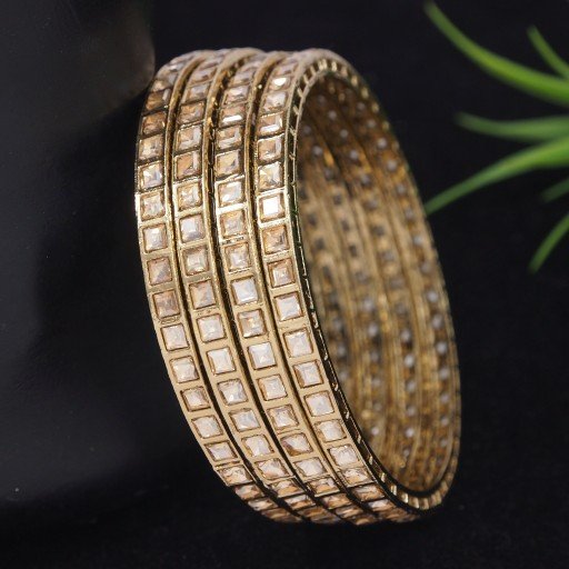 Prepossessing Polki Bangles