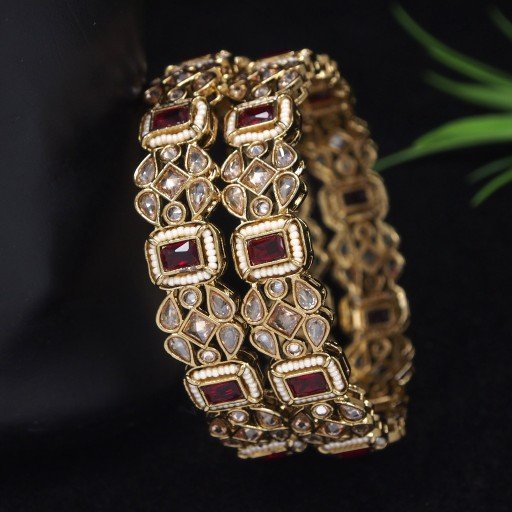 Glamorous Polki Bangles