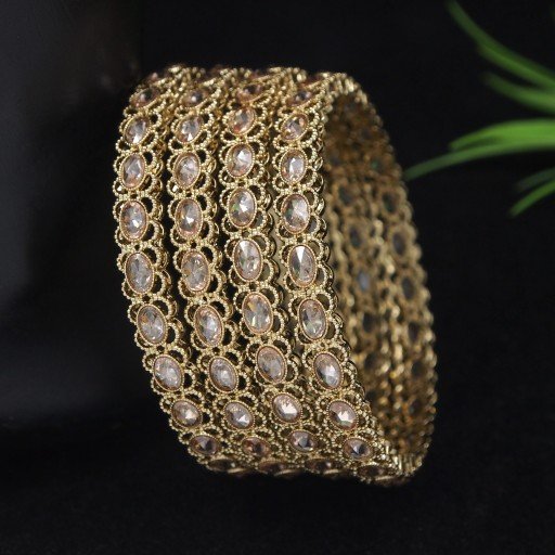 Prepossessing Polki Bangles