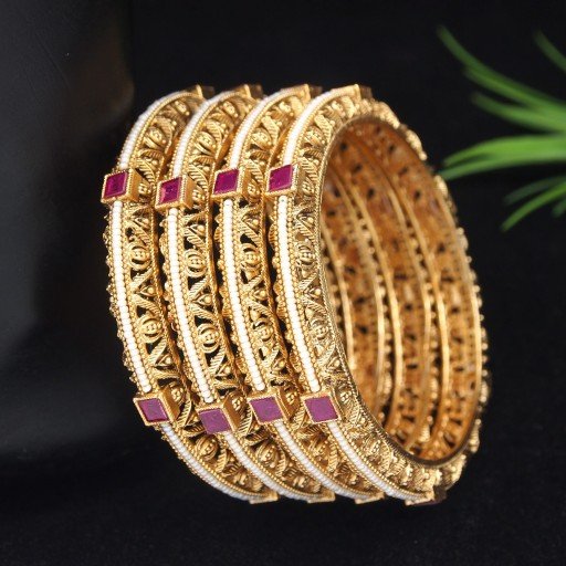 Antique Polki Bangles
