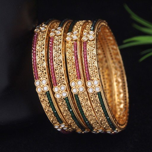 Elegant Polki Bangles