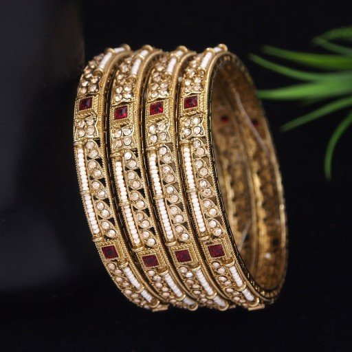 Radiant Polki Bangles