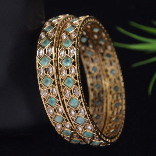 Presentable Polki Bangles