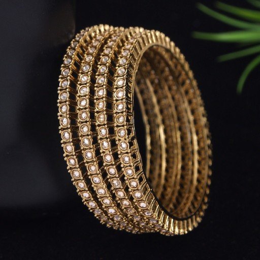 Ravishing Polki Bangles