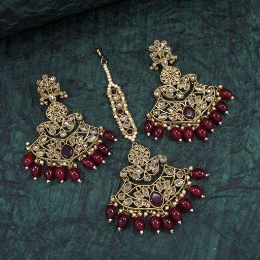 Attractive Polki Earring And Tikka Set  