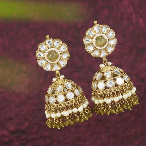 Kundan Earrings Studded With Kundan Work