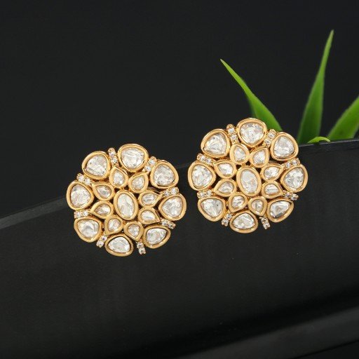 Charismatic Real Kundan Studs