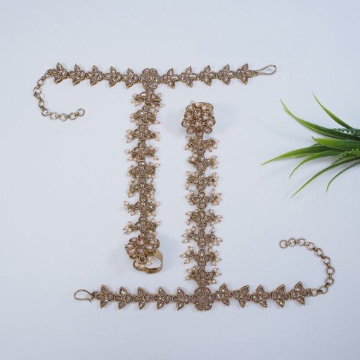 Captivating Polki Hath Panja