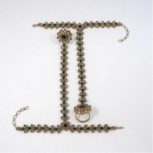 Glamorous Polki Hath Panja