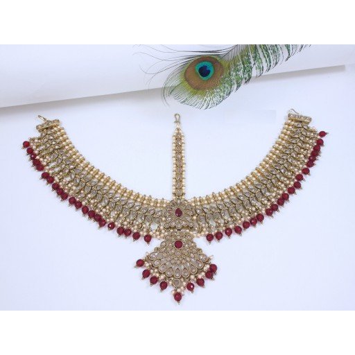 Attractive Polki Mathapati