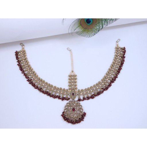 Elegant Polki Mathapati