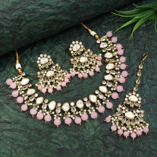Beautiful Reverse Ad Necklace Set
