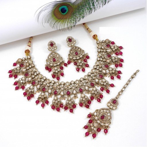 Alluring Polki Necklace Set
