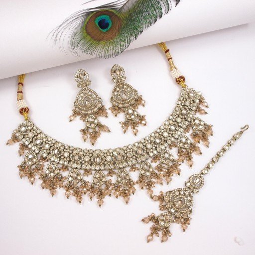 Attractive Polki Necklace Set