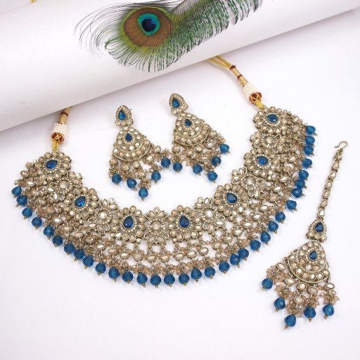 Charming Polki Necklace Set