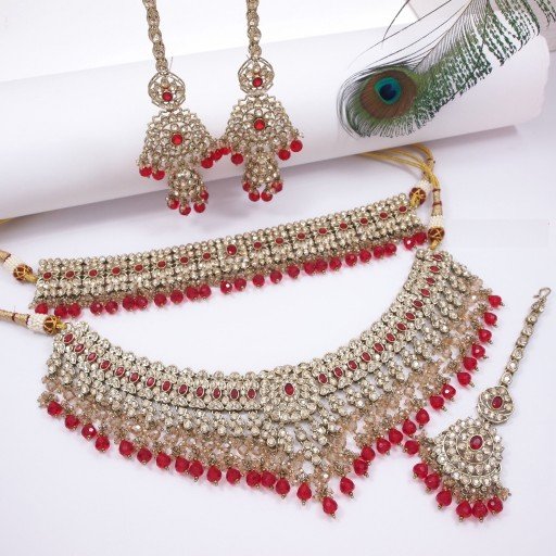 Prepossessing Polki Necklace Set