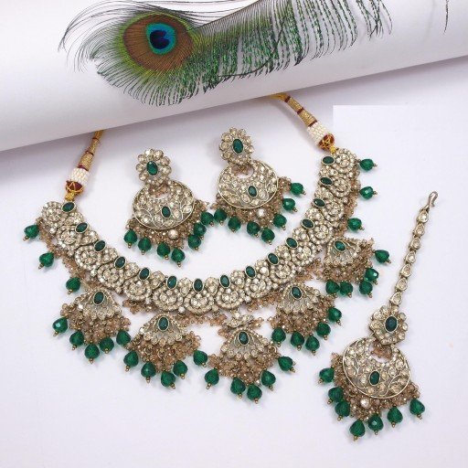 Captivating Polki Necklace Set