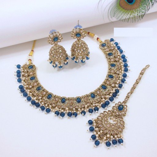 Glamorous Polki Necklace Set