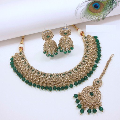 Pleasant Polki Necklace Set