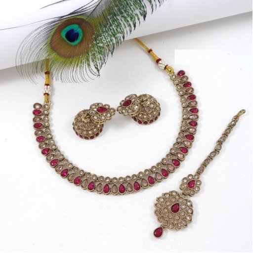 Elegant Polki Necklace Set