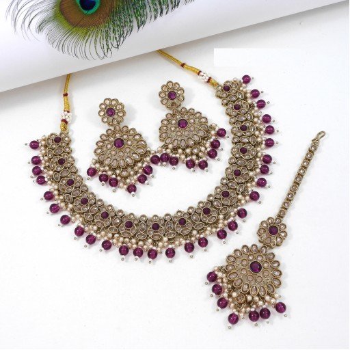 Alluring Polki Necklace Set