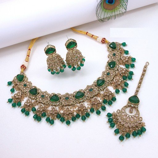 Marvellous Polki Necklace Set