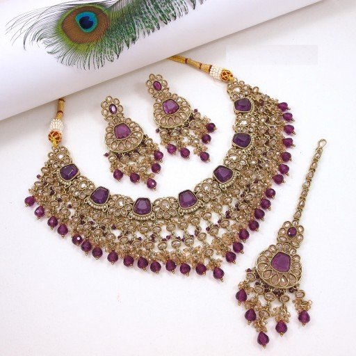Stunning Polki Necklace Set