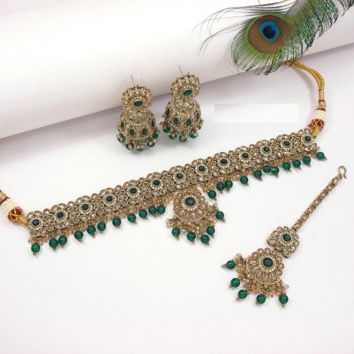 Stylish Polki Necklace Set