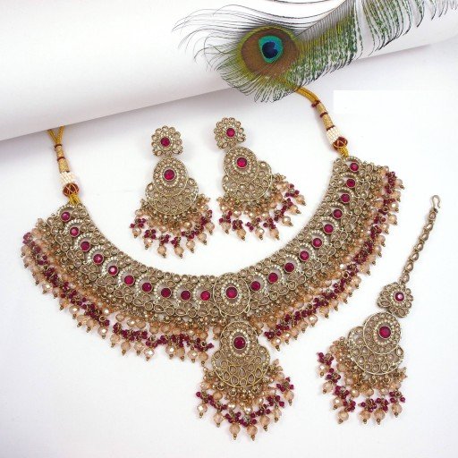 Marvellous Polki Necklace Set
