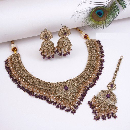 Prettyish Polki Necklace Set