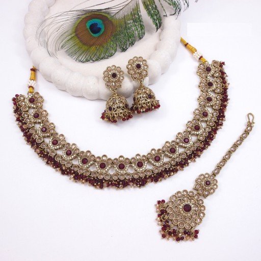 Attractive Polki Necklace Set