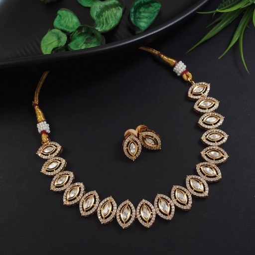 Beautiful Real Kundan Necklace Set