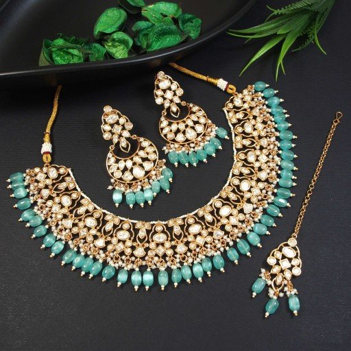 Alluring Real Kundan Necklace Set