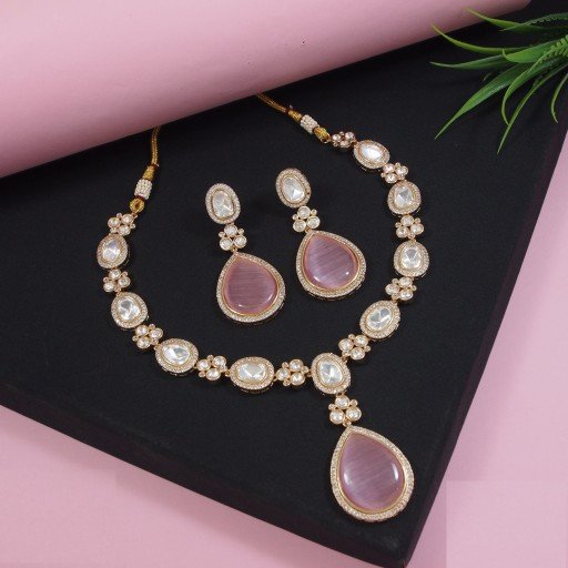 Charismatic Real Kundan Necklace Set