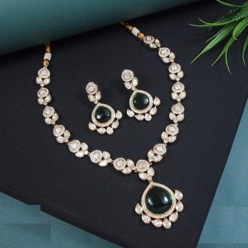 Charming Real Kundan Necklace Set