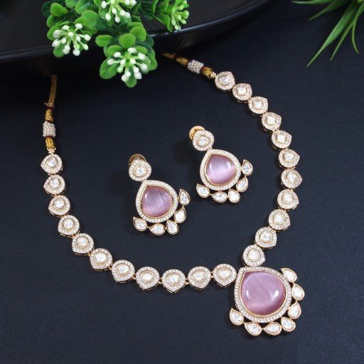Presentable Real Kundan Necklace Set