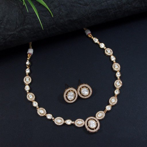 Engaging Real Kundan Necklace Set