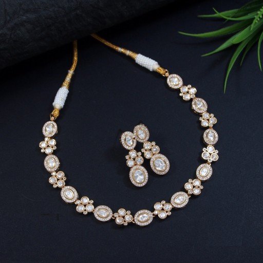 Prepossessing Real Kundan Necklace Set