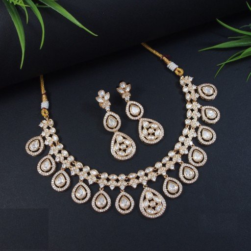 Charismatic Real Kundan Necklace Set