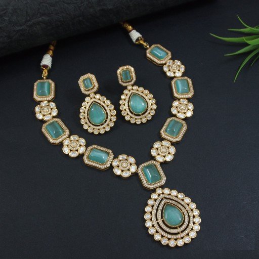 Resplendent Real Kundan Necklace Set