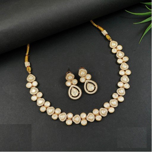 Ravishing Real Kundan Necklace Set