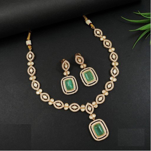 Stunning Real Kundan Necklace Set