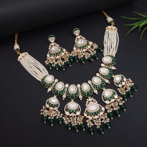 Prettyish Real Kundan Necklace Set