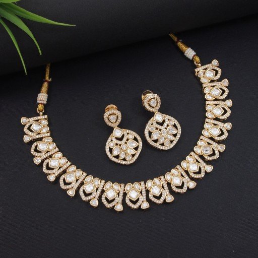 Ravishing Real Kundan Necklace Set