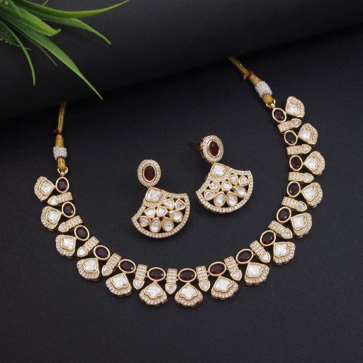 Attractive Real Kundan Necklace Set